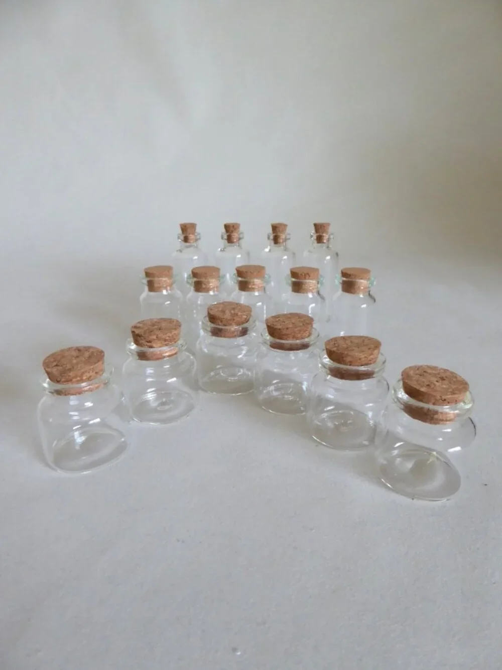 NEW MINI CLEAR GLASS JARS VIALS CORK STOPPERS MINIATURE 3 SIZES (LOT OF 15)